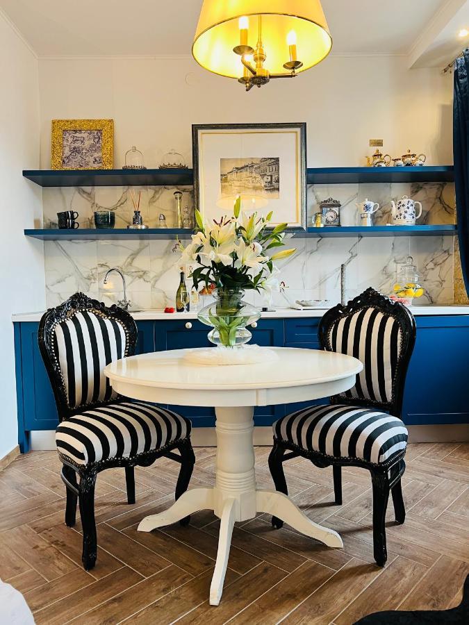 La Dolce Vita Luxury Apartments With Best Free Private Parking In City Center Pula Eksteriør billede
