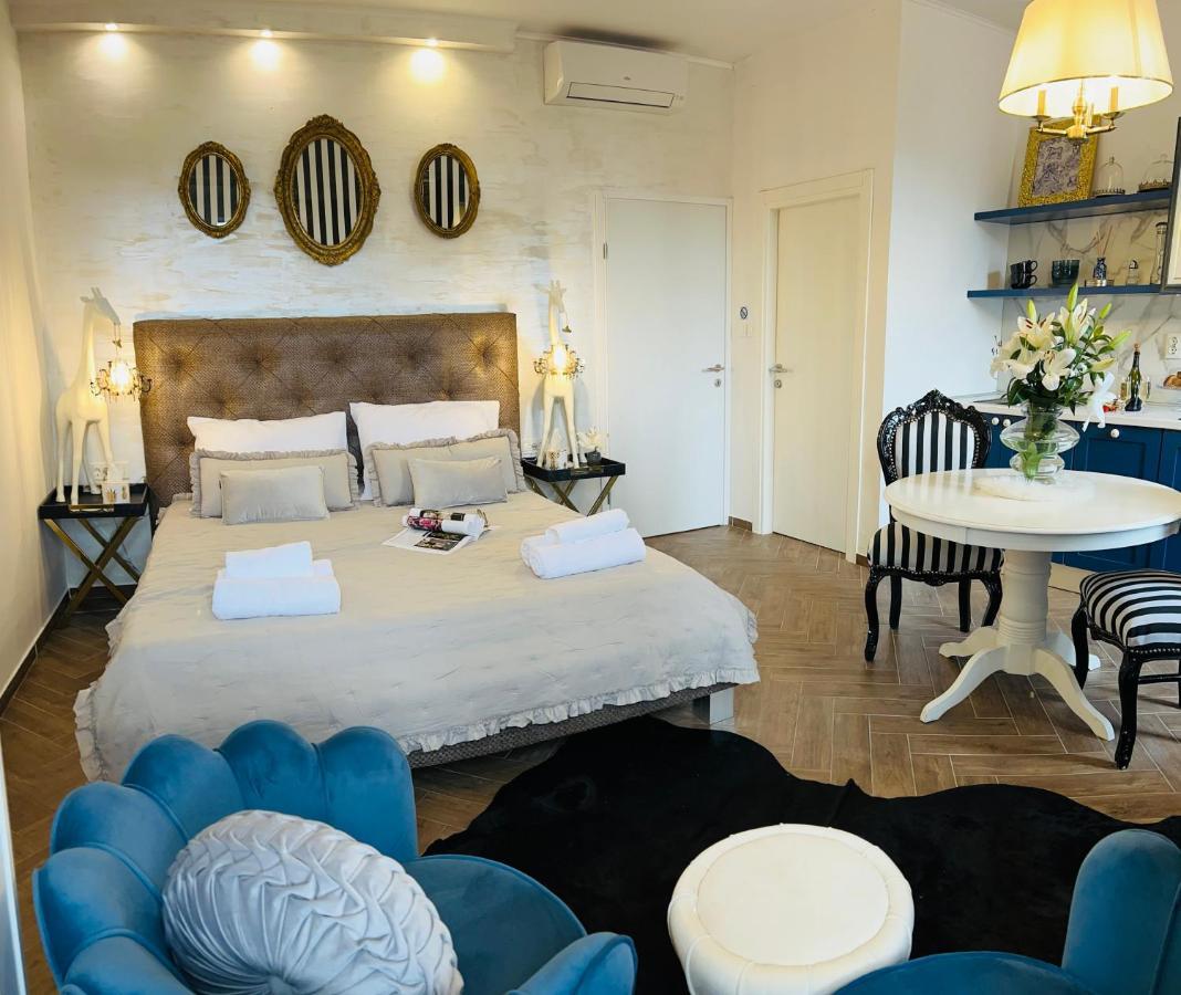 La Dolce Vita Luxury Apartments With Best Free Private Parking In City Center Pula Eksteriør billede