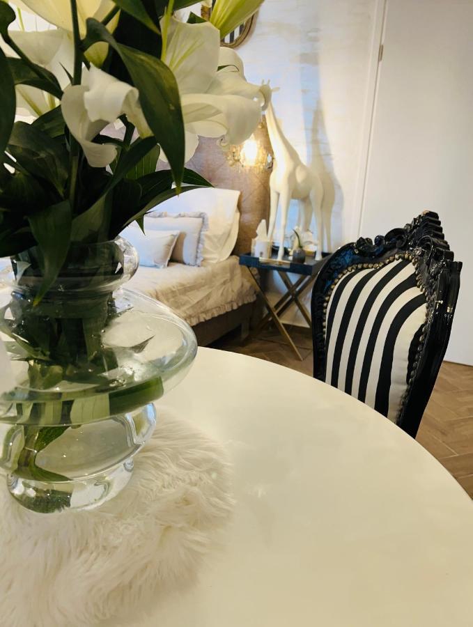 La Dolce Vita Luxury Apartments With Best Free Private Parking In City Center Pula Eksteriør billede