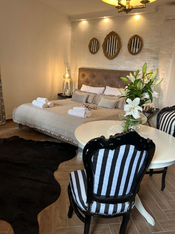 La Dolce Vita Luxury Apartments With Best Free Private Parking In City Center Pula Eksteriør billede