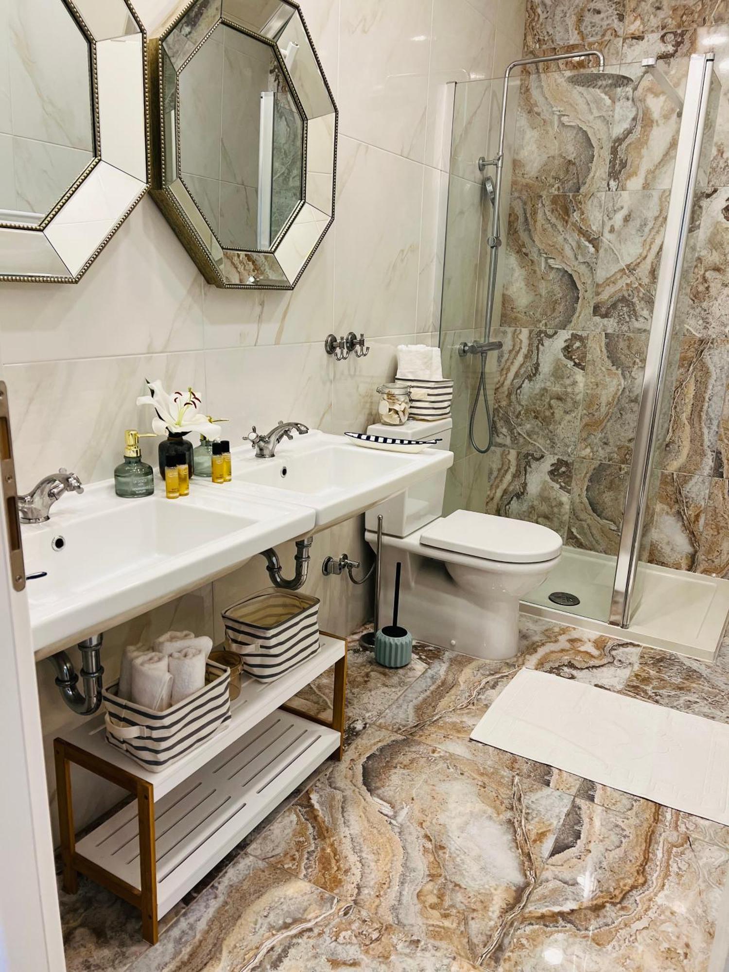 La Dolce Vita Luxury Apartments With Best Free Private Parking In City Center Pula Værelse billede